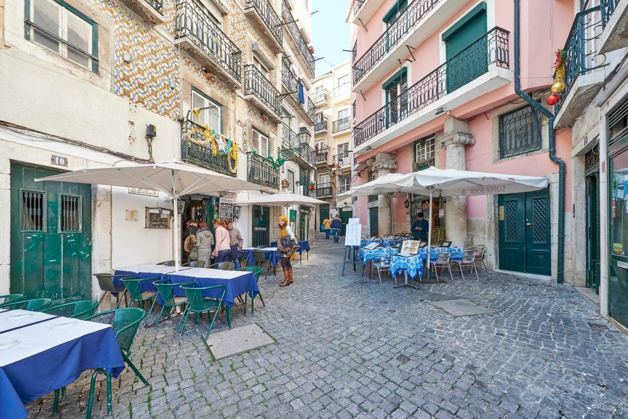 Charming Apartment In Alfama Лісабон Екстер'єр фото