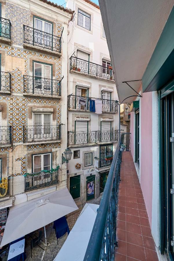 Charming Apartment In Alfama Лісабон Екстер'єр фото